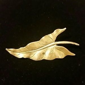 Sterling Silver Hawaiian Leaf Brooch
